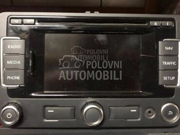 Fabricka Multimedija za Volkswagen Passat B7