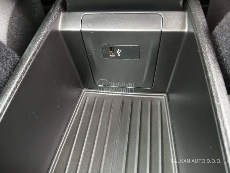 BMW 216 D/ACTIVE TOURER/7SED