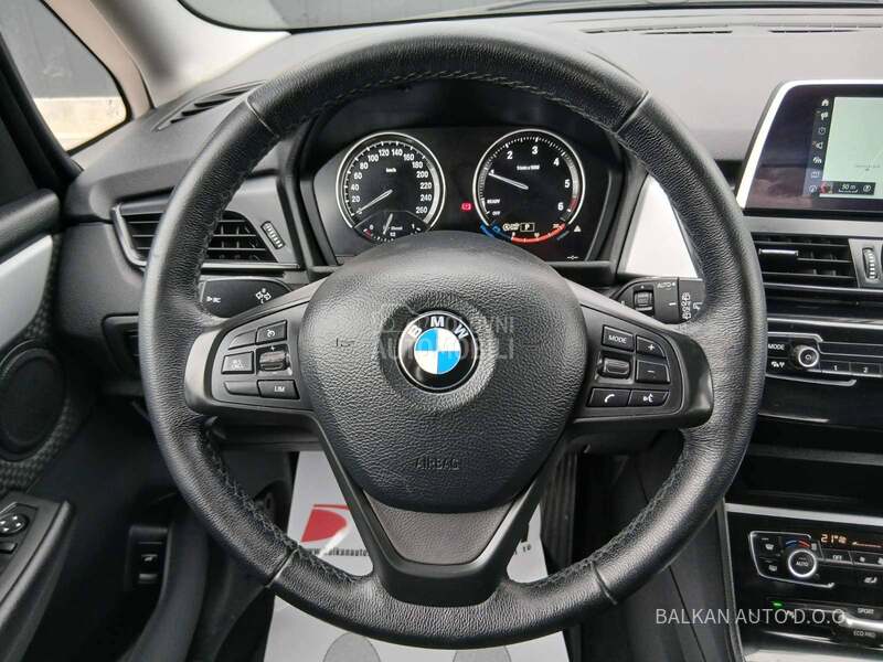 BMW 216 D/ACTIVE TOURER/7SED