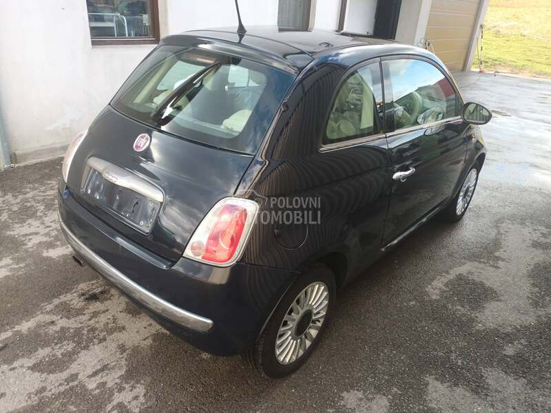 Fiat 500 -  kompletan auto u delovima
