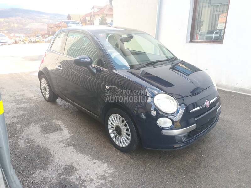 Fiat 500 -  kompletan auto u delovima