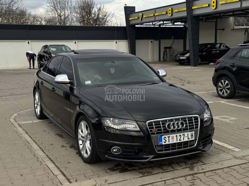 Audi S4 za kes popust
