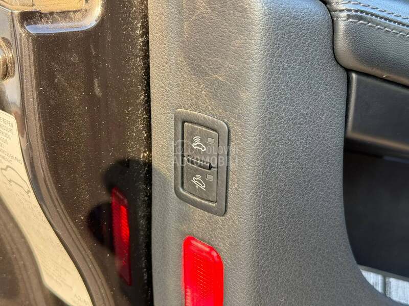 Audi S4 za kes popust