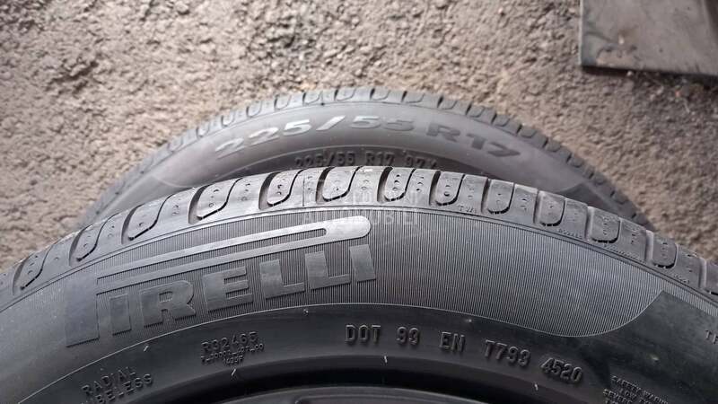 Pirelli 225/55 R17 Letnja