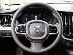 Volvo XC60 Ultimate Dark AWD B4 slika 7