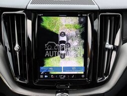 Volvo XC60 Ultimate Dark AWD B4 slika 10