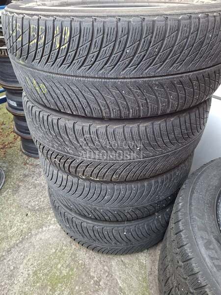 Michelin 235/55 R19 Zimska
