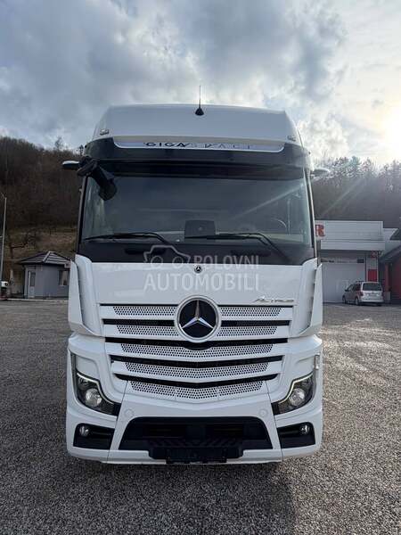 Mercedes Benz Actros 2545