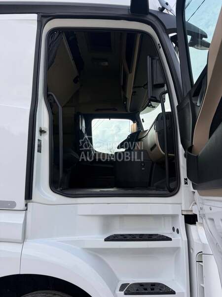 Mercedes Benz Actros 2545