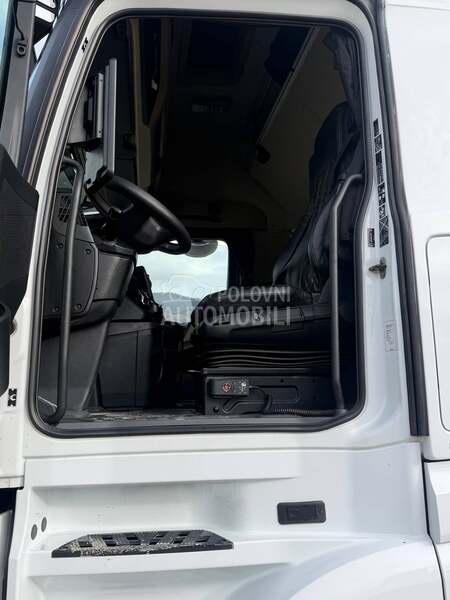 Mercedes Benz Actros 2545