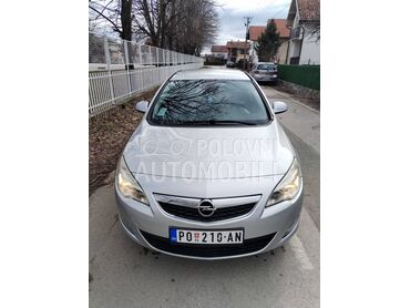 Opel Astra J 1,3 cdti