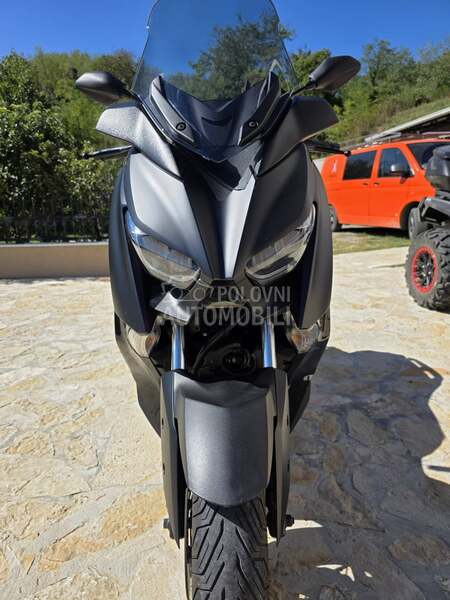 Yamaha x max 300 iron max
