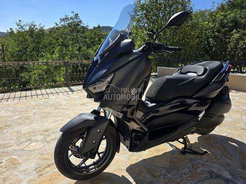 Yamaha x max 300 iron max
