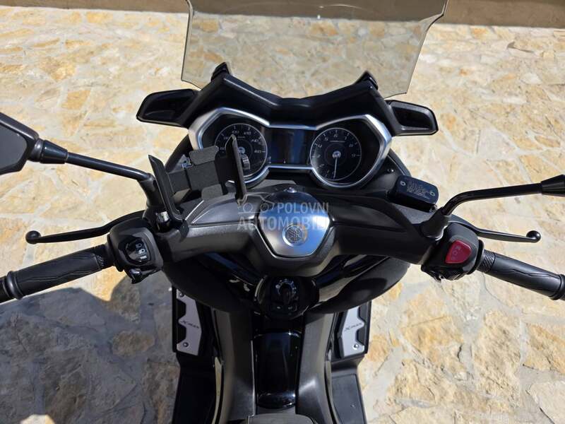 Yamaha x max 300 iron max