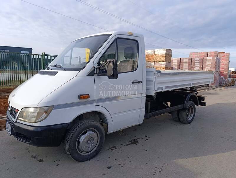 Mercedes Benz Sprinter