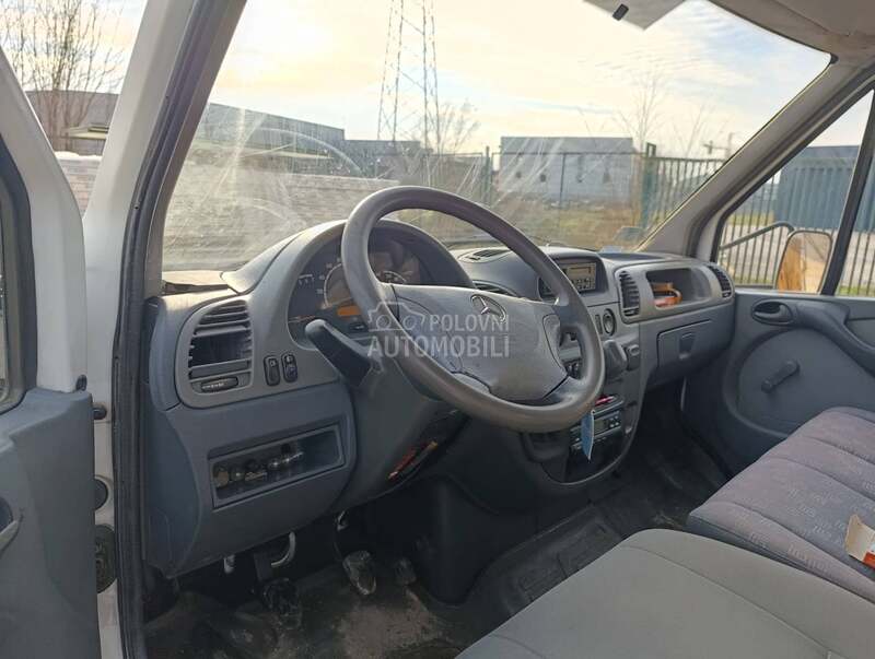 Mercedes Benz Sprinter