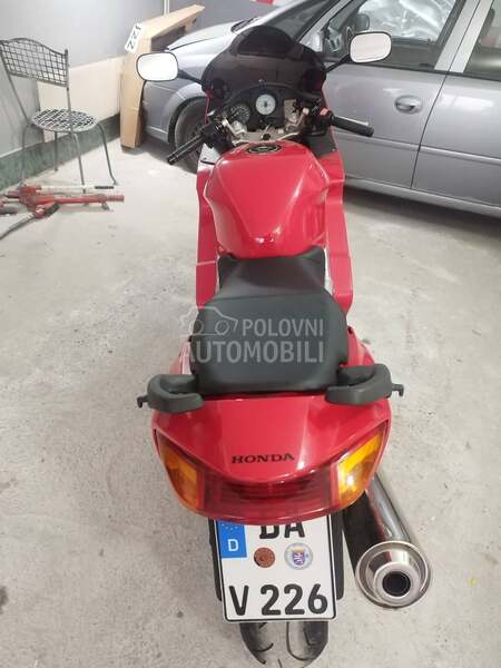 Honda VFR 800 fi UVOZ