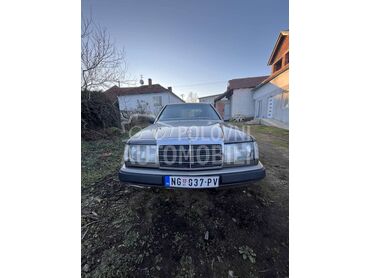Mercedes Benz W124 250d