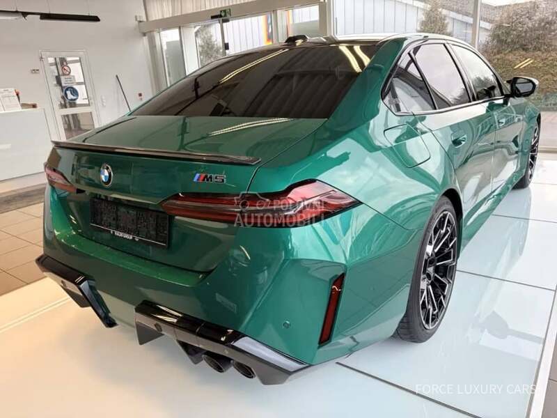 BMW M5 Carbon Ceramic