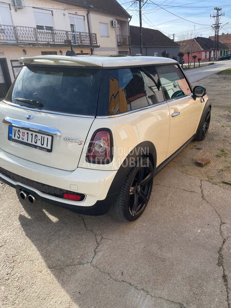 MINI Cooper S 