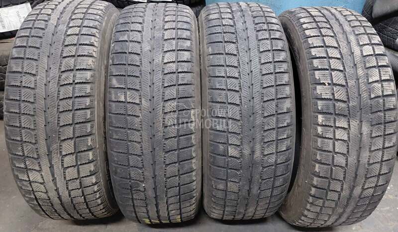 Ostalo 225/55 R19 Zimska