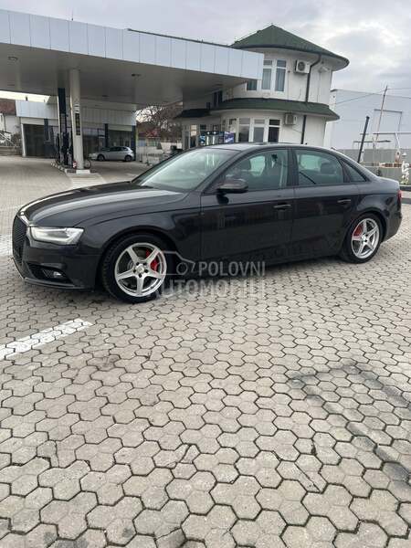 Audi A4 2.0 TDI/LED/XENON/