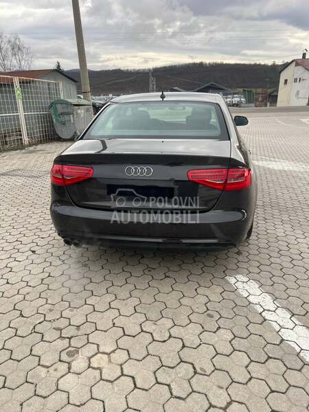 Audi A4 2.0 TDI/LED/XENON/