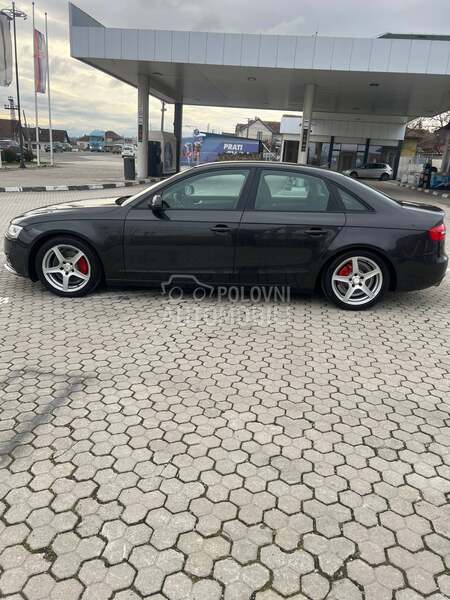 Audi A4 2.0 TDI/LED/XENON/