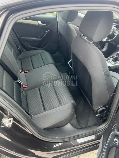 Audi A4 2.0 TDI/LED/XENON/