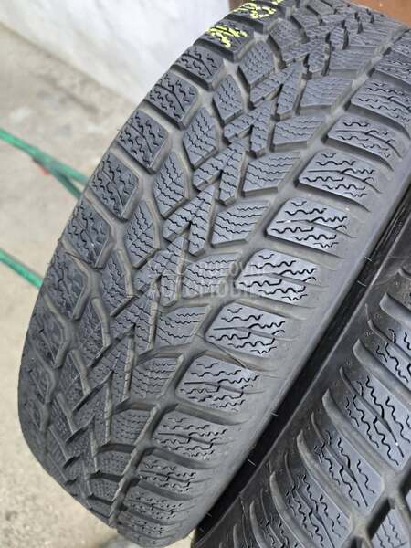 Dunlop 185/60 R15 Zimska