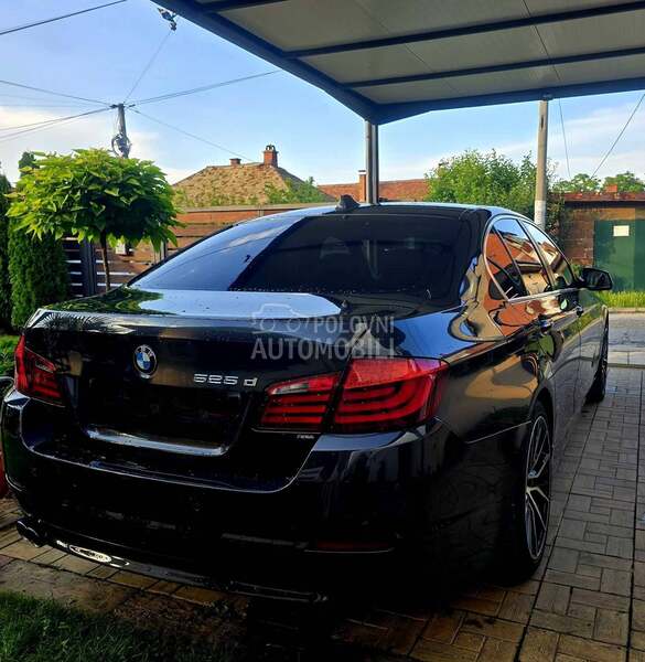 BMW 525 