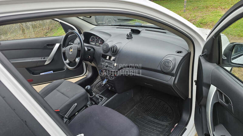Chevrolet Aveo 