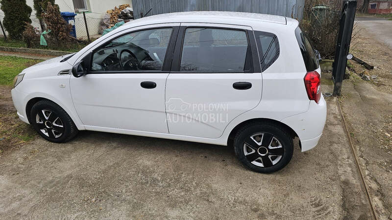 Chevrolet Aveo 