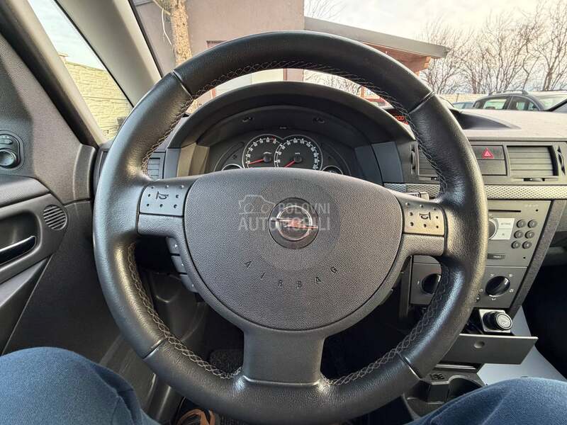 Opel Meriva 1.6i