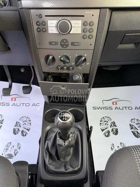 Opel Meriva 1.6i