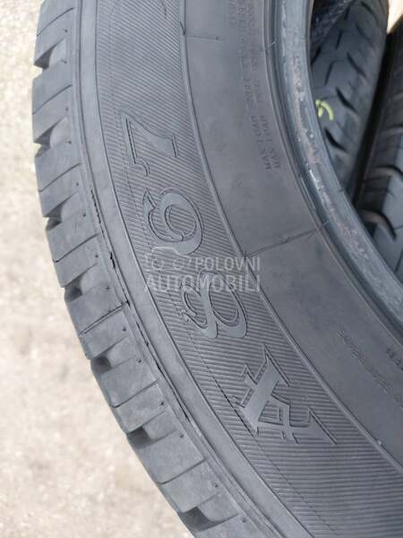 Ostalo 235/65 R16 Letnja