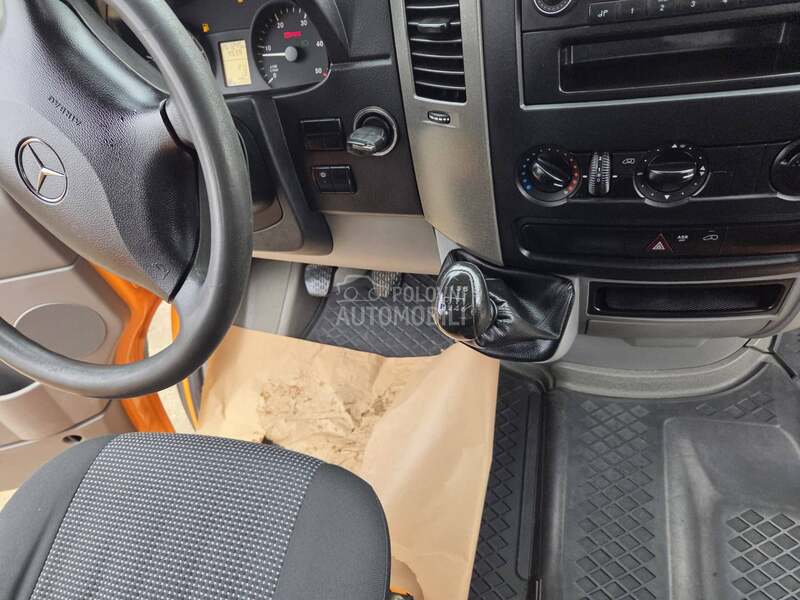 Mercedes Benz Sprinter 316