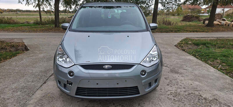 Ford S-Max 