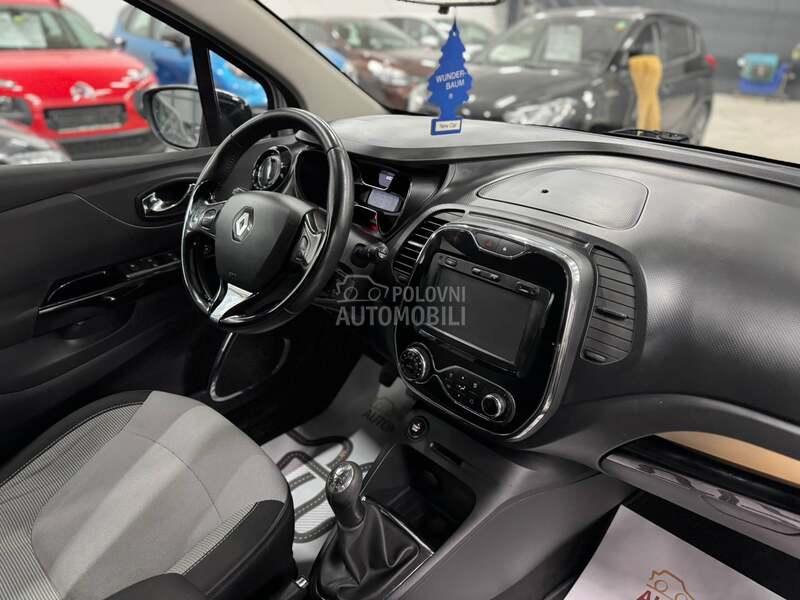 Renault Captur 0.9 TCE NAV/CH
