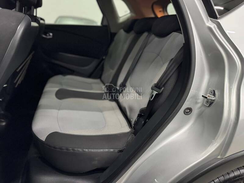 Renault Captur 0.9 TCE NAV/CH