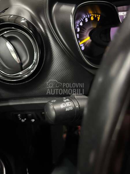 Renault Captur 0.9 TCE NAV/CH