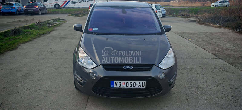 Ford S-Max 