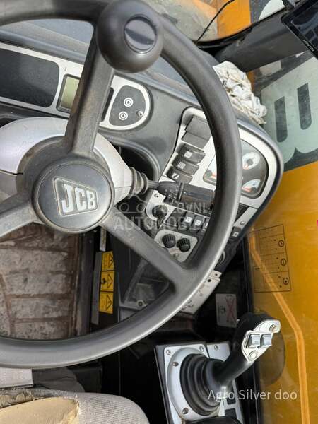 JCB 541 70 AGRI SUPER