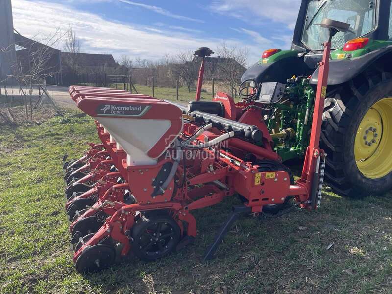 Kverneland Optima v