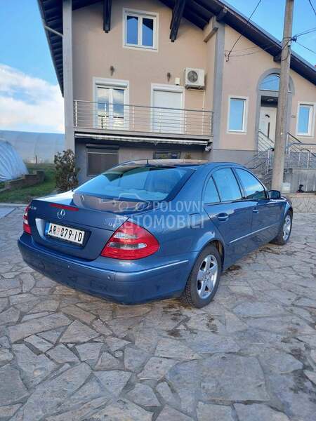 Mercedes Benz E 220 Elegance