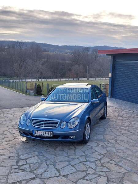 Mercedes Benz E 220 Elegance