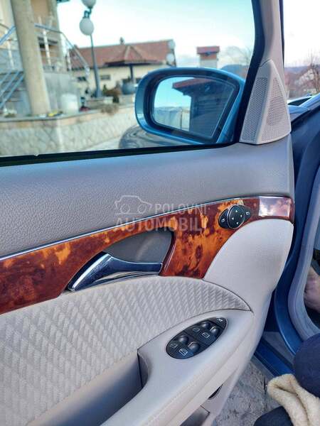 Mercedes Benz E 220 Elegance