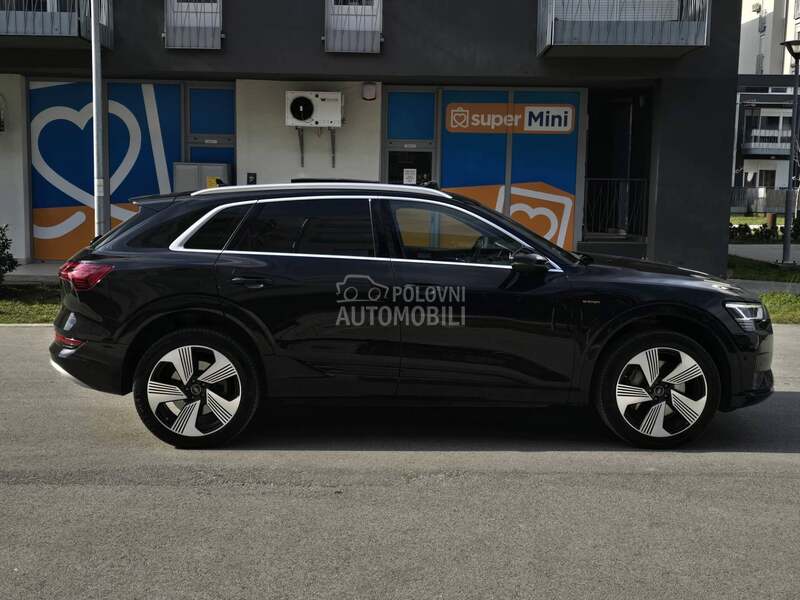Audi e-tron Q8