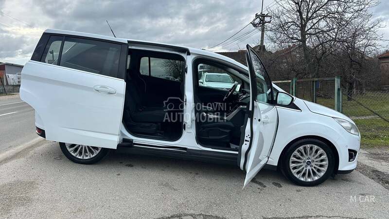 Ford C-Max Titanium N O V