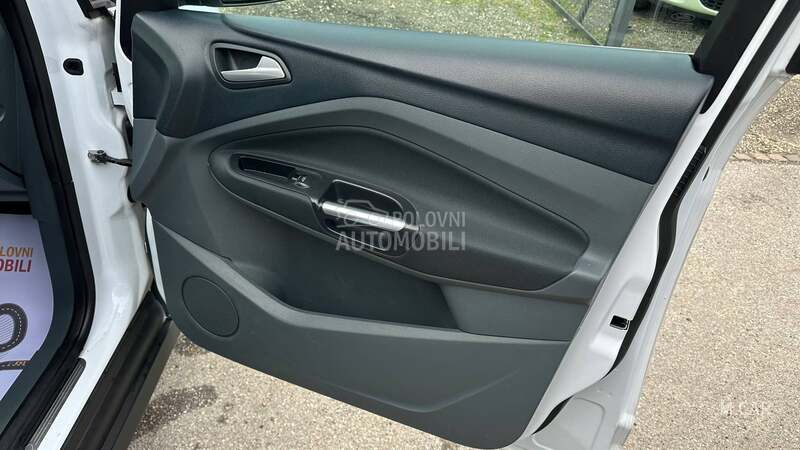 Ford C-Max Titanium N O V